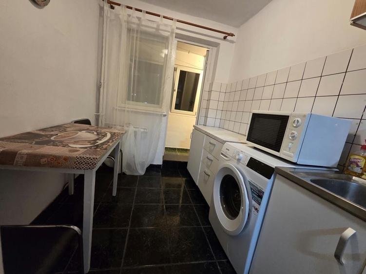 Inchiriez apartament 2 camere Gara - 7