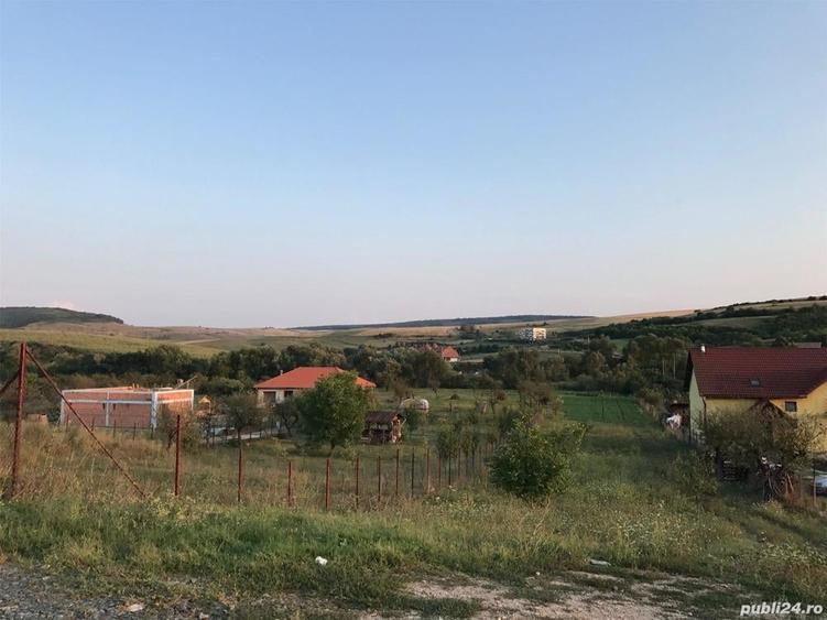 Teren de 2400 mp, în Rădaia