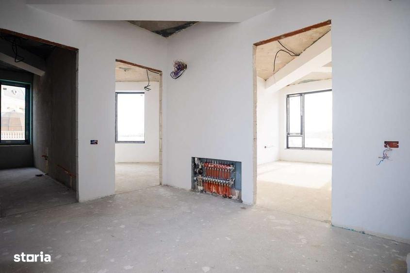 Casă cu 4 camere în Palazu Mare