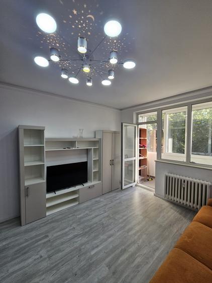 Apartament cu 3 camere semidecomandat, mobilat în Grigorescu