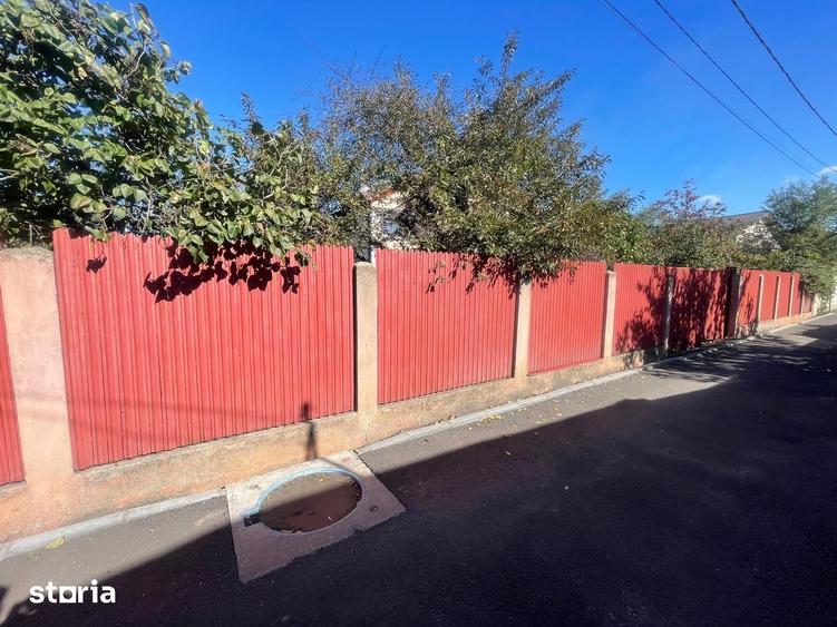 Casă cu 4 camere cu Teren 600 Mp în Bariera Vâlcii