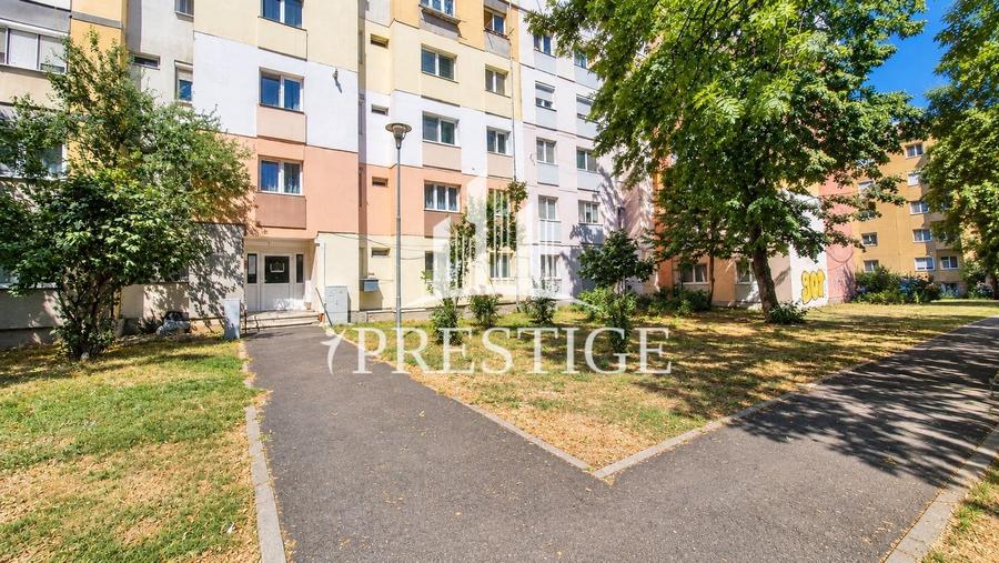 Apartament cu 2 camere semidecomandat, mobilat în Mihai Viteazul