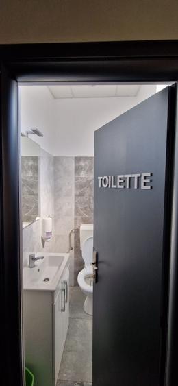 Spațiu comercial, de 70 mp, în Central