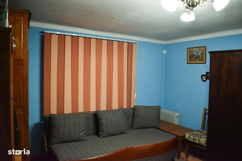 Casă cu 3 camere decomandat în Mislea