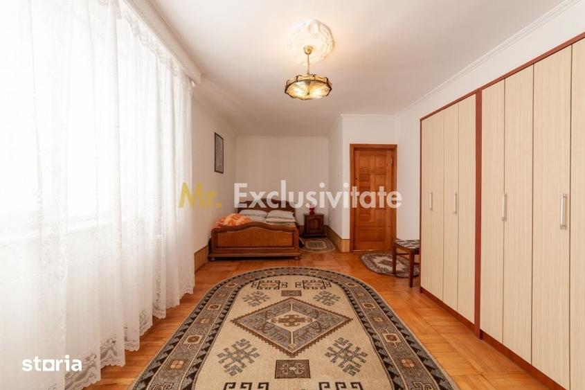 Casă cu 10 camere cu Teren 350 Mp în Exercițiu