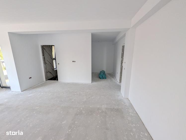 Casă cu 4 camere în Tunari