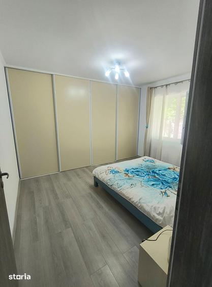 Casă cu 4 camere cu Teren 433 Mp în Sânmihaiu Român