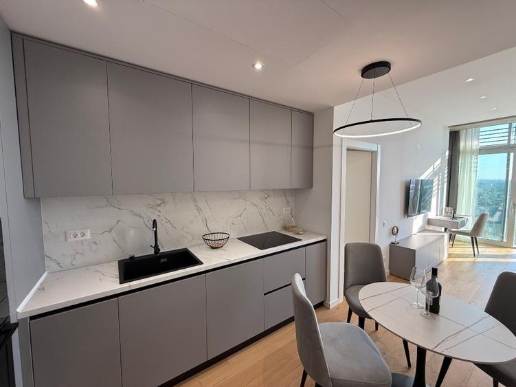 Apartament cu 2 camere decomandat în Aviației