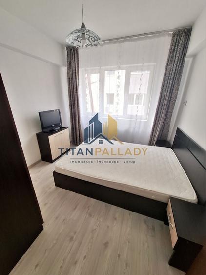 Apartament cu 2 camere decomandat în Berceni