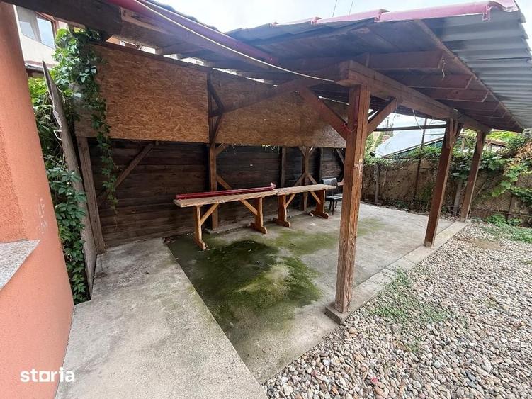 Casă cu 4 camere cu Teren 430 Mp în Cetate