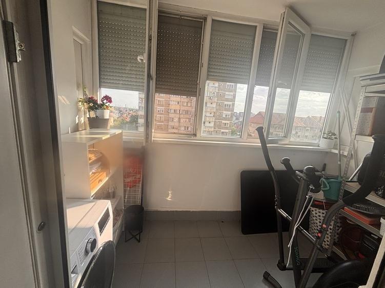 Apartament cu 3 camere decomandat în Lotus