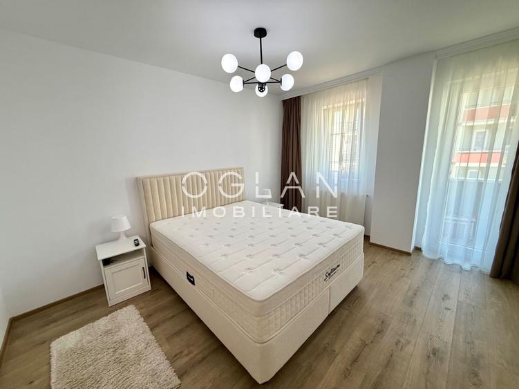 Apartament cu 3 camere decomandat, mobilat în Turnișor