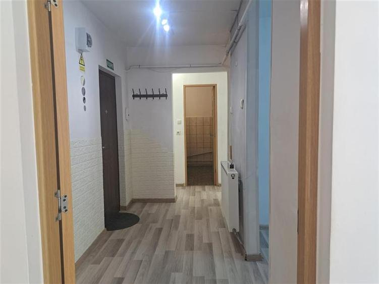 De inchiriat: Spatiu comercial aflat in zona centrala, Sfantu Gheorghe - 23