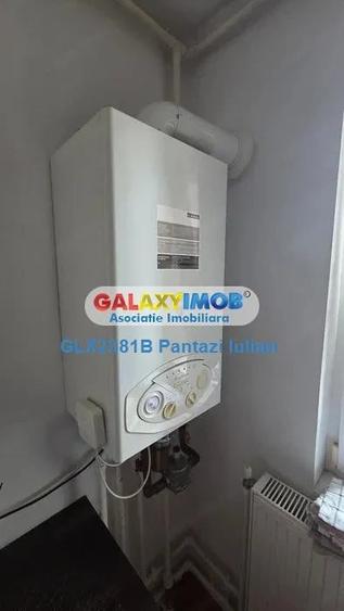 Apartament cu 2 camere semidecomandat în Gorjului