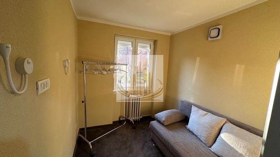 Apartament cu 2 camere semidecomandat, mobilat în Take Ionescu