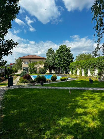 Casă individuală cu 7 camere cu Piscina în Corbeanca