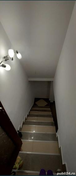 Casă cu 6 camere cu Teren 1300 Mp în Podu Iloaiei