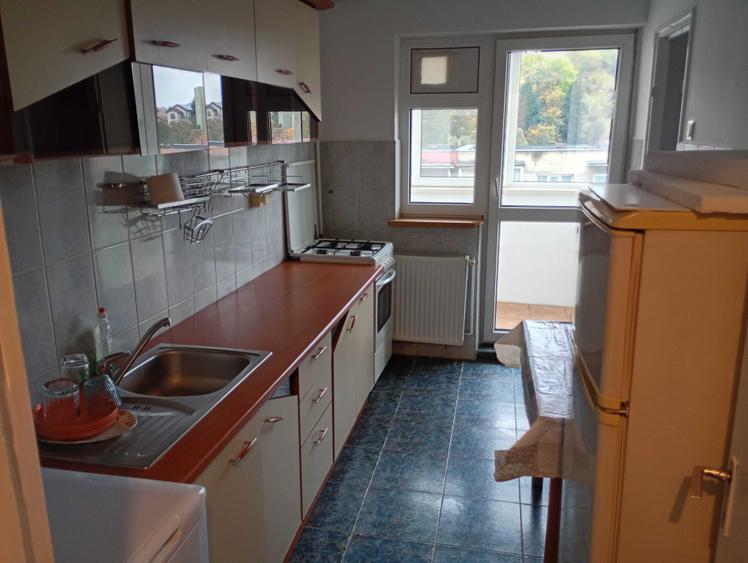 Apartament cu 2 camere decomandat în Griviței
