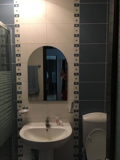 Garsonieră decomandată în Decebal
