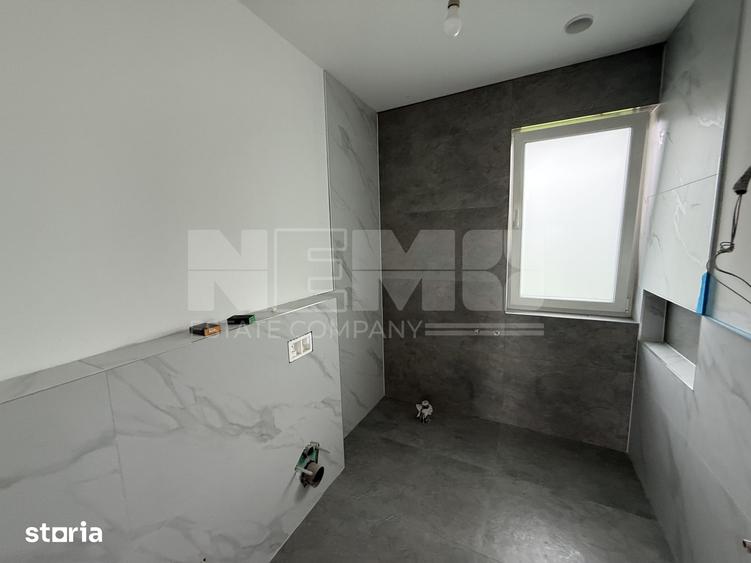 Casă cu 5 camere cu Teren 600 Mp în Pătrăuți