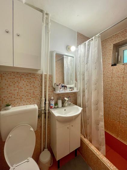 Apartament cu 2 camere decomandat în Ultracentral