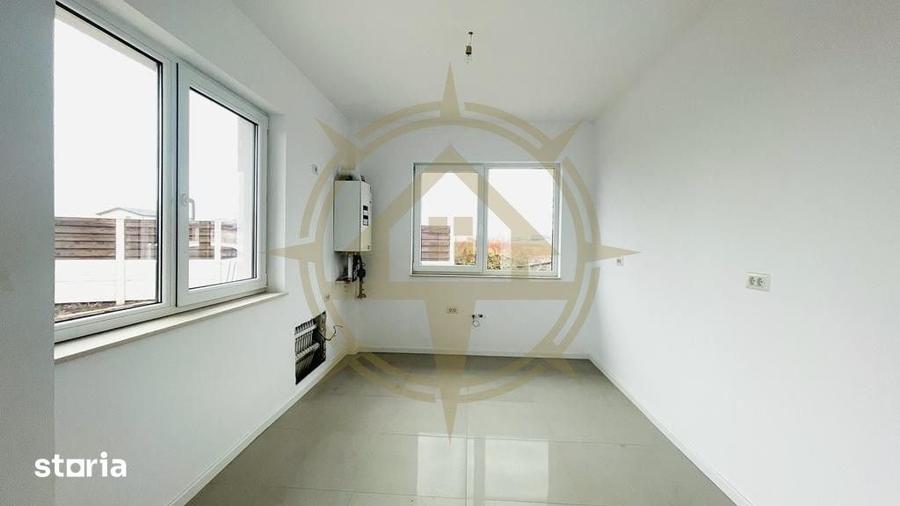 Casă cu 4 camere cu Teren 450 Mp în Corbeanca
