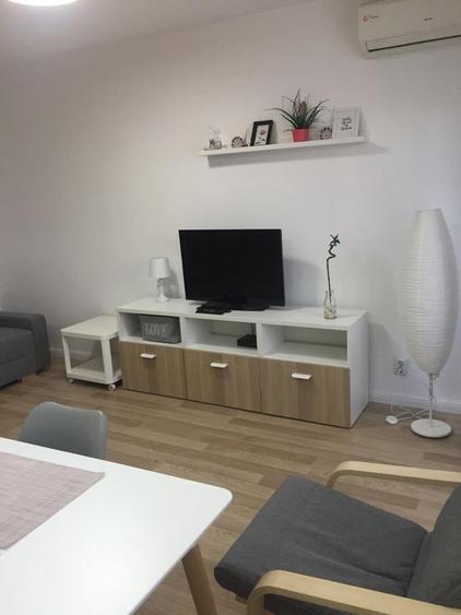 Garsonieră decomandată în Tineretului