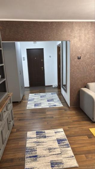 Apartament cu 2 camere decomandat în Exterior Vest