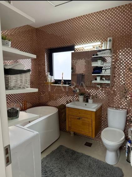 Apartament cu 2 camere decomandat în Borhanci