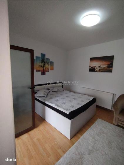 Casa 3 camere de vanzare zona Liceul Carabella - 1