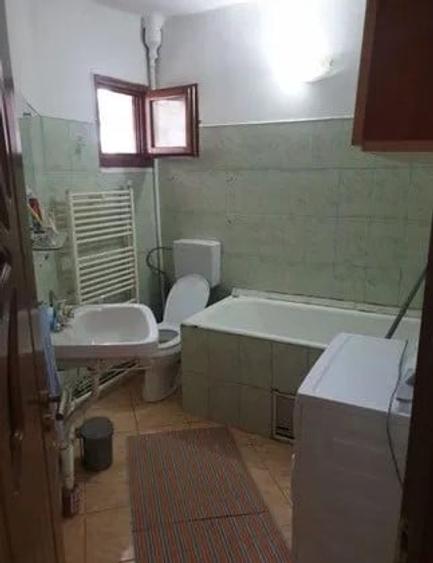 Apartament cu 2 camere, decomandat, zona Nicolina - 6