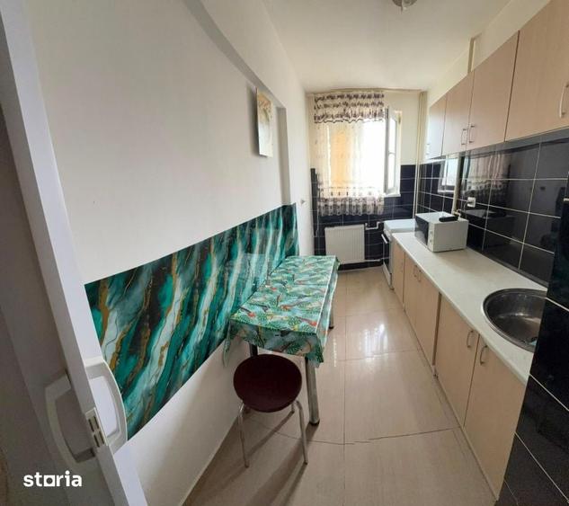 Apartament cu 2 camere semidecomandat în Republicii