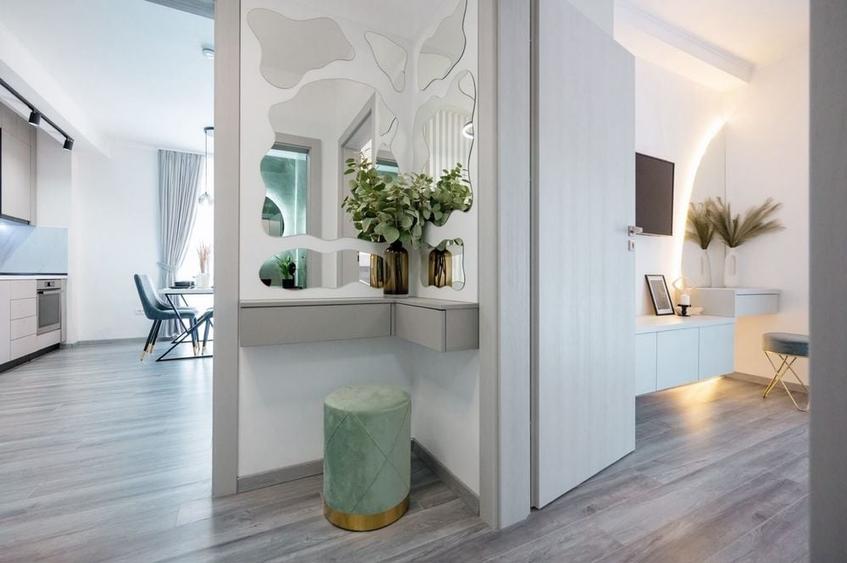 Apartament cu 2 camere decomandat în Sânmartin