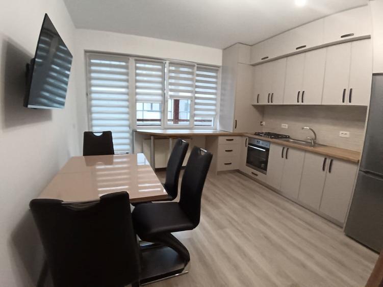 Apartament cu 2 camere semidecomandat în Central