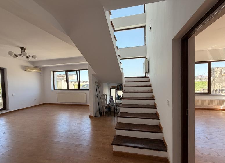 Vanzare Vila stil Duplex zona Pipera - 8