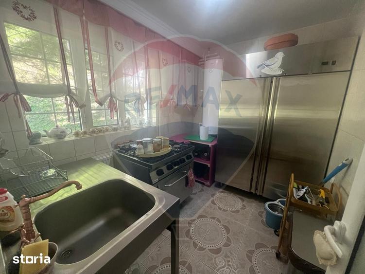 Casă cu Teren 2362 Mp în Tulnici