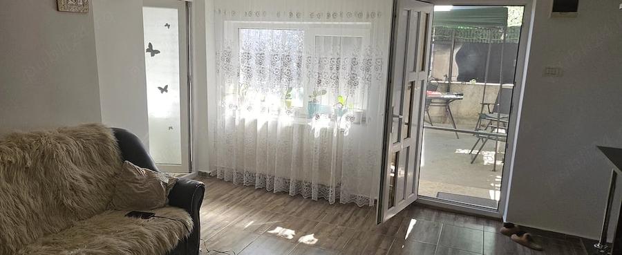 Casă cu 3 camere cu Teren 200 Mp în Central