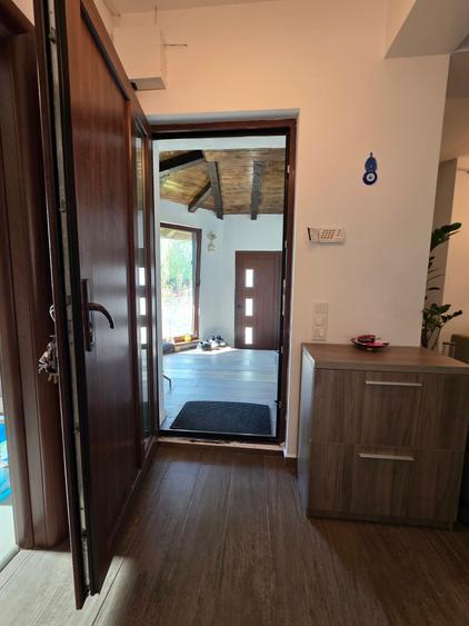 Duplex cu 4 camere cu Canalizare în Balotești