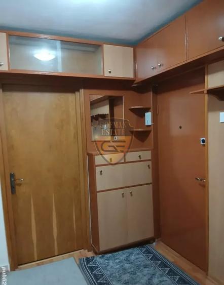 Apartament cu 3 camere, mobilat în Tomis Nord
