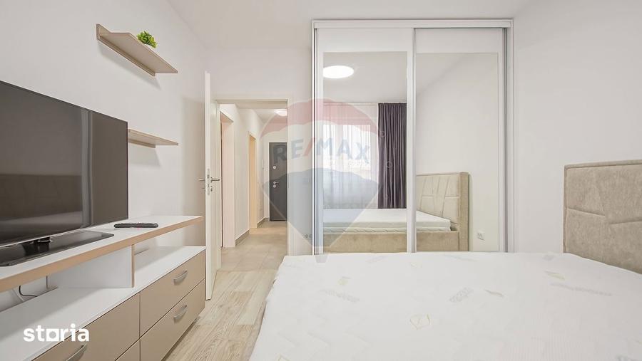 Apartament cu 2 camere decomandat, mobilat în Tractorul