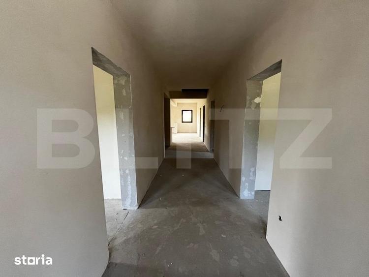 Casă cu 6 camere cu Teren 823 Mp în Ciurila