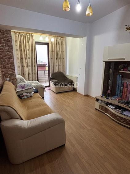 Apartament 2 camere 2 bai camere dressing suprafata totala 93 mp complex SOuth CITy Bucuresti Cal Ferentari nr 76A