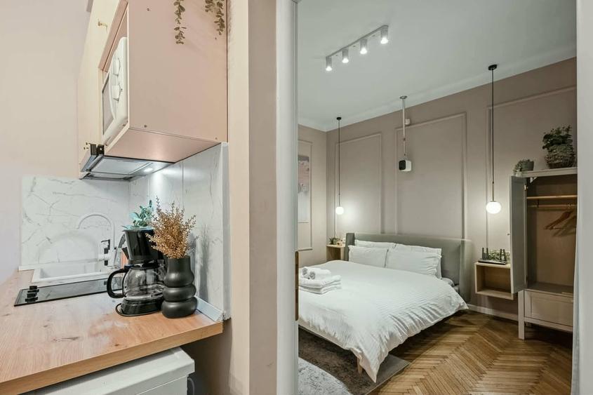 Apartament cu 3 camere decomandat în Cișmigiu