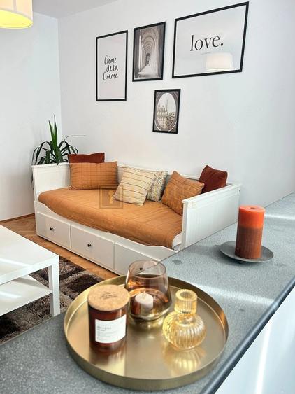 Apartament cu 2 camere decomandat în Punctele Cardinale