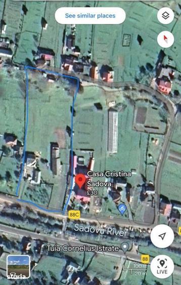 Teren de 10000 mp, în Sadova