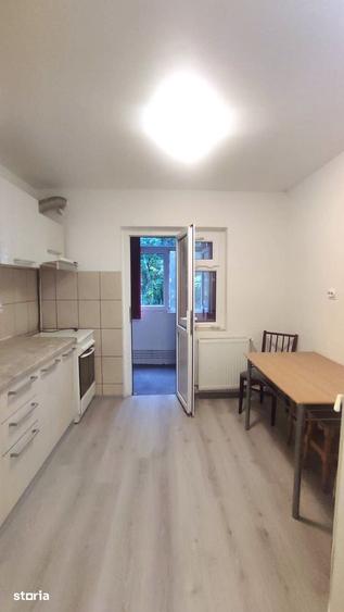 Apartament cu 2 camere decomandat în Siderurgiștilor