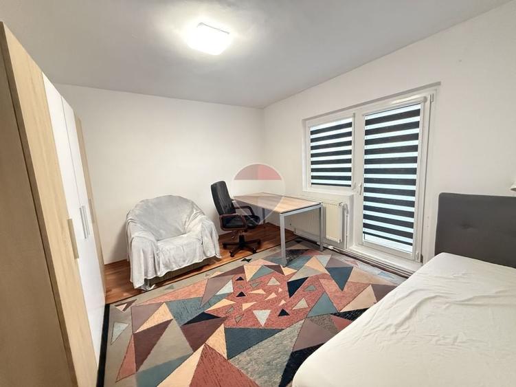 Apartament cu 3 camere decomandat, mobilat în Mănăștur