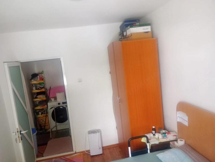 Apartament cu 2 camere semidecomandat în Vest
