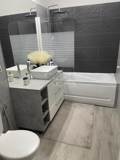 Apartament cu 3 camere decomandat, mobilat în Militari