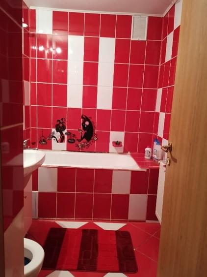 Apartament cu 2 camere semidecomandat, mobilat în Nord